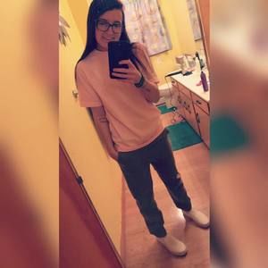 Meet your Posher, Hannah